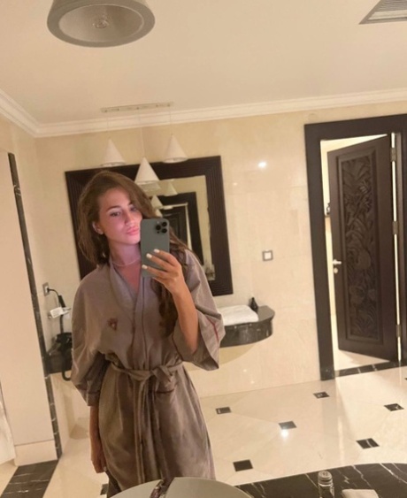 19 Mayis Otel Servisi Escort Partner Duru Tanıtımı